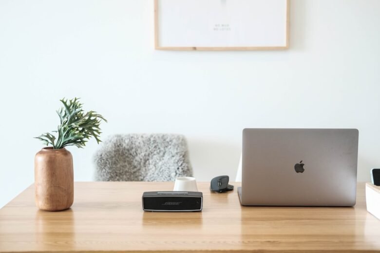 Laptop workspace used for managing backups