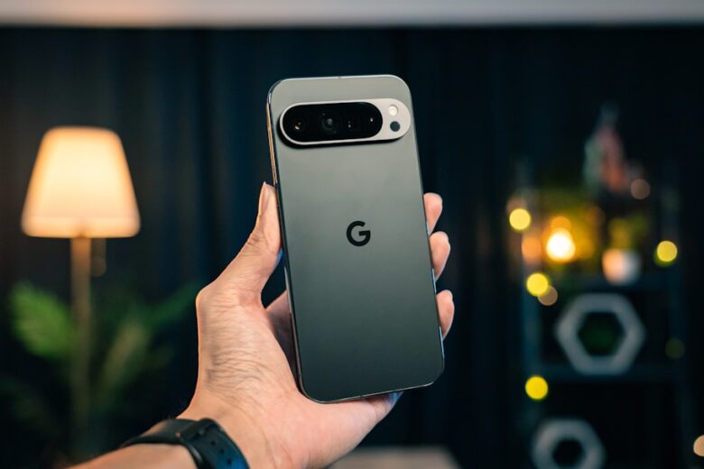 Google Pixel smartphone representing the corrected Pixel specifications article